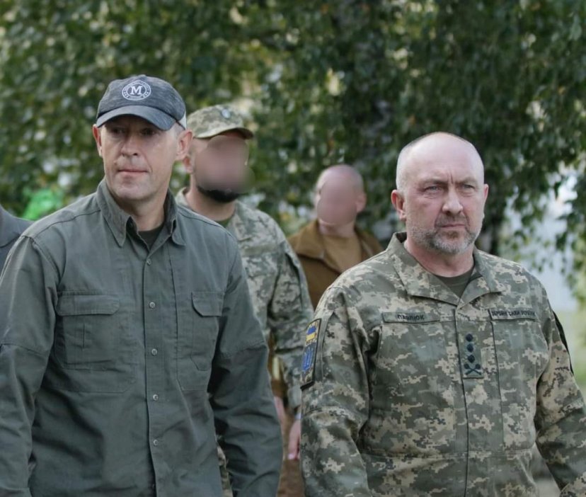 Sausumos pajėgų vadas brg. gen. Artūras Radvilas darbo vizitu lankėsi Ukrainoje