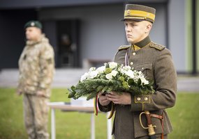 Karaliaus Mindaugo husarų batalione atidengta pirmoji atminimo lenta, žuvusiems Nepriklausomybės... - 2