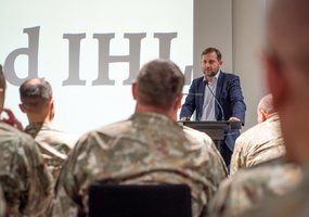Pėstininkų brigadoje „Geležinis Vilkas“ vyko tarptautinė konferencija „Mūšis apgyvendintoje... - 2