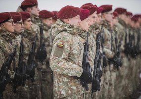 Saulės mūšio vietoje prisiekė kariai savanoriai - 3