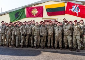 Krašto apsaugos savanorių pajėgų kariai dalyvauja tarptautinėse pratybose „Combined resolve... - 1