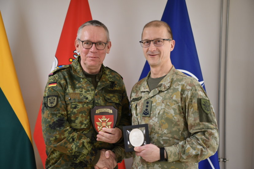Lt Gen R. Baltrėnas met with Commander of the Bundeswehr Joint Forces Operations Command