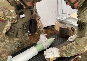 Gaižiūnų poligone vykdytas 120 mm minosvaidžio minų testavimas - 2