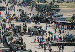 Kviečiame į dvyliktąjį tradicinį bėgimą „Runway Run 2025“ - 1