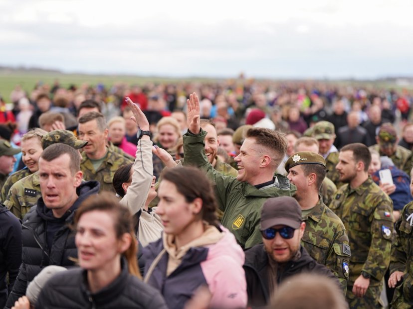 Kviečiame į dvyliktąjį tradicinį bėgimą „Runway Run 2025“