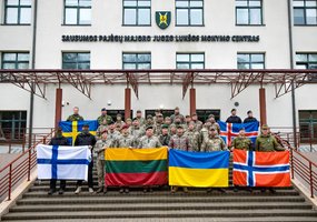 Sausumos pajėgų Majoro Juozo Lukšos mokymo centro Karo inžinerijos kursai: specialistų parengimas... - 1