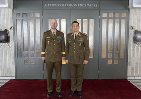 Pirmojo Estijos kariuomenės vado vizito metu daug dėmesio skirta patirties dalinimuisi - 6