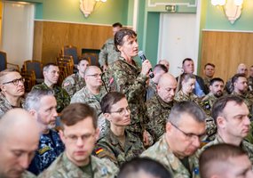 Lietuvos kariuomenės vadas dalyvavo trijų Baltijos šalių kariuomenių vadų susitikime ir... - 2