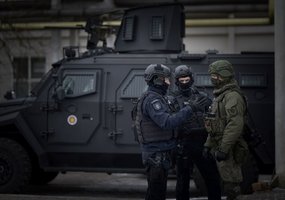 Strateginio objekto apsaugai pasitelkta vidutinio nuotolio oro gynybos sistema NASAMS - 10