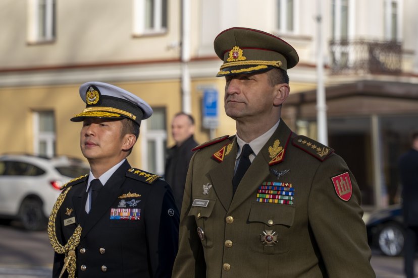 Lietuvoje pirmą kartą su oficialiu vizitu lankėsi Singapūro Respublikos kariuomenės vadas
