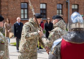 Pasikeitė Pulkininko Juozo Vitkaus inžinerijos bataliono vyriausiasis puskarininkis - 1