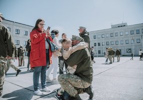 Prisiekė 8-ojo Bazinio komendantinių vienetų rengimo kurso kariai - 10