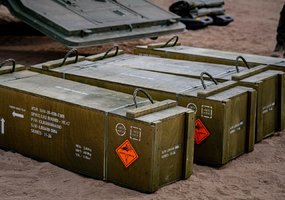 Įvykdyti pirmieji koviniai šūviai naujos kartos prieštankinėmis raketomis - 1