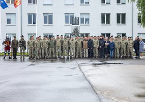 Vadų pasikeitimo ceremonija Algirdo batalione: perduota vėliava ir atsakomybė  - 12