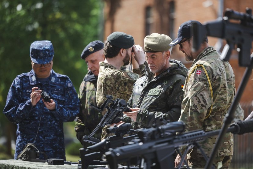 Lietuvai akredituotų užsienio šalių gynybos atašė vizitas Inžinerijos batalione