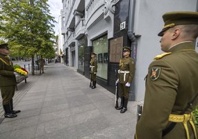 Lietuvos kariuomenė pagerbė Birželio 23-osios karinio sukilimo dalyvius - 1