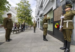 Lietuvos kariuomenė pagerbė Birželio 23-osios karinio sukilimo dalyvius - 3
