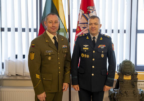 Lietuvoje pirmą kartą lankosi Moldovos kariuomenės vadas, aptarti bendradarbiavimo plėtros klausimai - 8