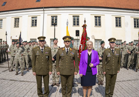 Lietuvos kariuomenės Logistikos valdybai vadovauti pradeda pulkininkas Andrius Jagminas - 8