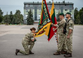 Lietuvos kariuomenės aktyvųjį rezervą papildė apie 200 NPPKT karių - 10