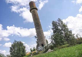 Pulkininko Juozo Vitkaus inžinerijos bataliono išminuotojai susprogdino apleistą vandens bokštą - 1