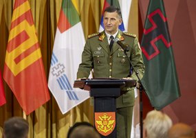 Lietuvos kariuomenės Gynybos štabui pradėjo vadovauti kontradmirolas Giedrius Premeneckas - 3