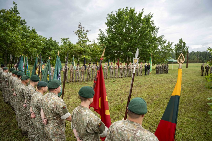 Apdovanoti geriausi 2025 m. Sausumos pajėgų kariai