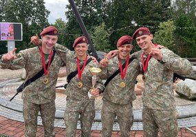 KASP 5-osios rinktinės kariai tarptautinėse karinėse varžybose Latvijoje užėmė pirmąją vietą - 4