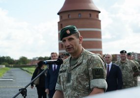 Uosto ir priekrantės gynybos tarnybai oficialiai suteiktas Generolo Kazimiero Nestoro Sapiegos... - 7