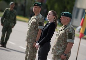 Tarnybą Lietuvoje pradeda 18-osios rotacijos NATO Daugianacionalinė kovinė grupė - 4