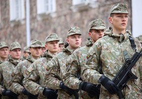 Panevėžyje prisiekė Karaliaus Mindaugo husarų bataliono kariai  - 1