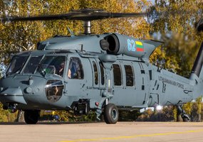 The new UH-60M Black Hawks of the Lithuanian Armed Forces surged for their first flight  - 1