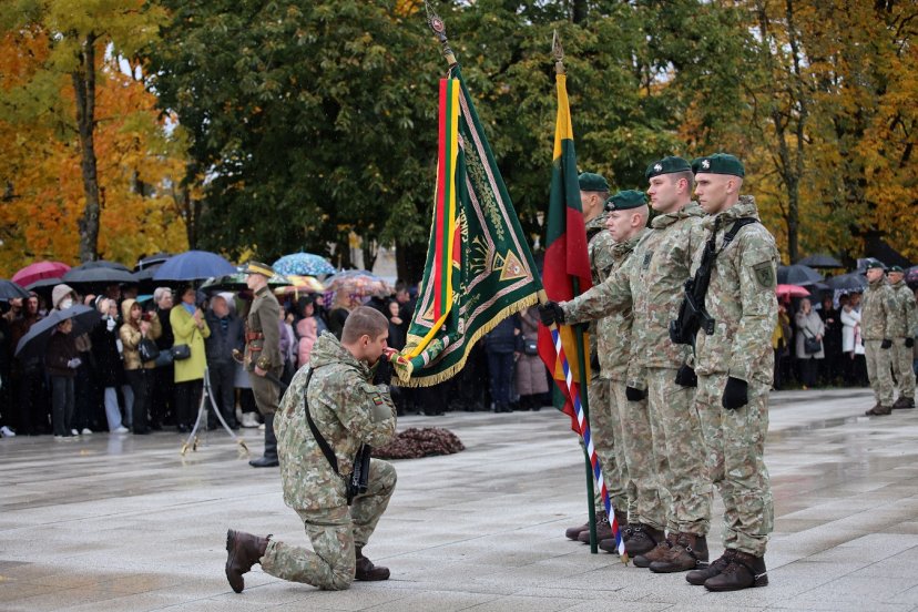 Panevėžyje prisiekė Karaliaus Mindaugo husarų bataliono kariai 