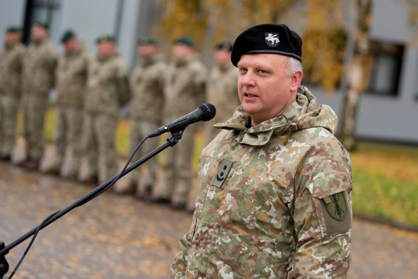 Lietuvos kariuomenės Generolo Romualdo Giedraičio artilerijos batalionui vadovauti pradeda plk....