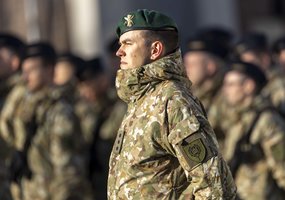 Lietuvos kariuomenės atkūrimo 107-ųjų metinių renginyje paminėtas pirmosios atkurtos kariuomenės... - 14