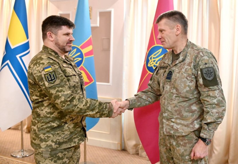 Gynybos štabo viršininkas darbo vizitu lankėsi Ukrainoje