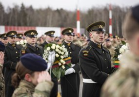 Pagerbtas ir išlydėtas Lietuvoje miręs Belgijos karys - 8