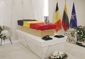 Pagerbtas ir išlydėtas Lietuvoje miręs Belgijos karys - 1