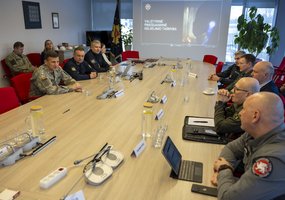 Lietuvos kariuomenė atnaujino bendradarbiavimo priemonių planus su statutinėmis institucijomis - 2