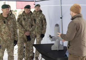 Kariuomenės poligone Pabradėje – pirmieji privačių įmonių ginkluotės testavimai - 1