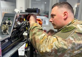 Vokietijoje parengti pirmieji Lietuvos kariuomenės robotų mechanikai - 2