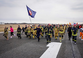 Lietuvos įstojimo į NATO metinės paminėtos bėgimu: „Runway Run 2026“ subūrė tūkstančius dalyvių - 4