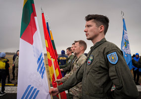 Lietuvos įstojimo į NATO metinės paminėtos bėgimu: „Runway Run 2026“ subūrė tūkstančius dalyvių - 5