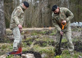 Nacionaliniame miškasodyje dalyvavo ir šimtai Lietuvos karių - 23