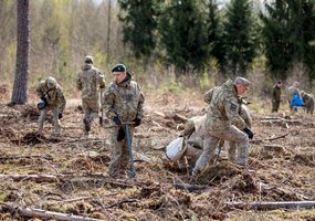 Nacionaliniame miškasodyje dalyvavo ir šimtai Lietuvos karių - 10