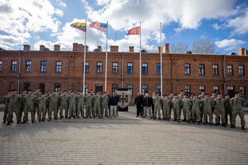 Plk. J. Vitkaus inžinerijos batalionas stiprina CBRB pajėgumus