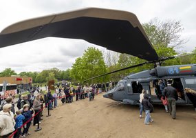 Kėdainiuose 33-ią kartą paminėta Partizanų pagerbimo, kariuomenės ir visuomenės vienybės diena - 32