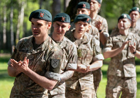 Devynių savaičių trukmės „Patrulio“ kursą baigė stipriausi ir ištvermingiausi kariai - 22