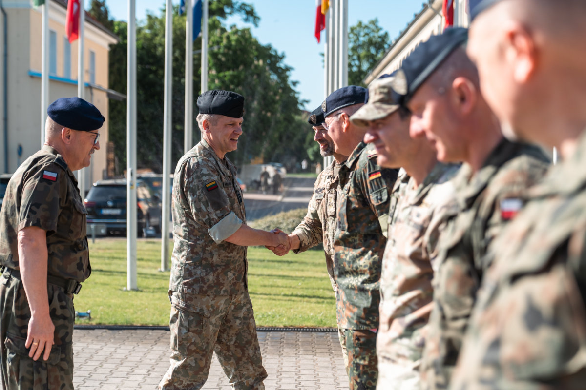 Aptartos Lietuvos funkcijos tapus ketvirtąja pagrindine NATO Šiaurės ...