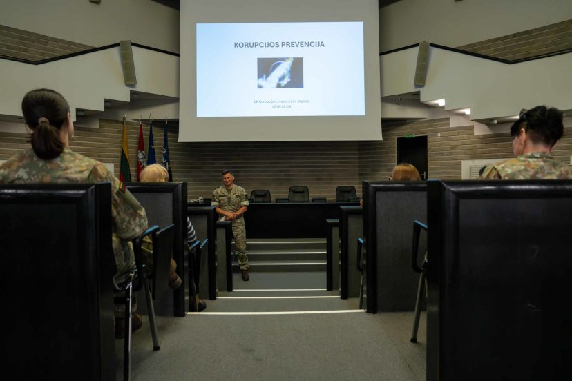 Lietuvos kariuomenėje tęsiamas korupcijos prevencijos žinių stiprinimas